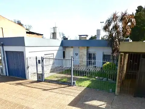 Venta/permuta Casa 5 Amb con Parque y Quincho en Florencio Varela