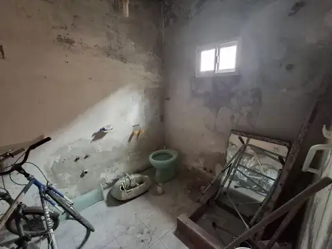 Depto Tipo Casa en Venta en Chilavert, USD 41.000