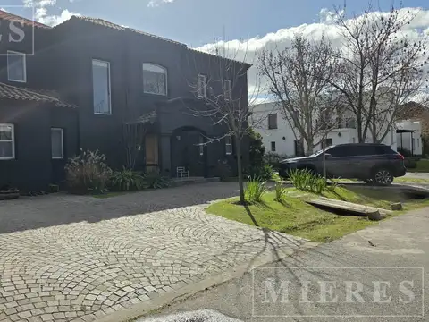 Casa en Alquiler Temporal en Talar Del Lago, USD 5.250