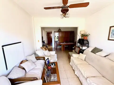 Departamento en Venta en Chacarita, USD 160.000