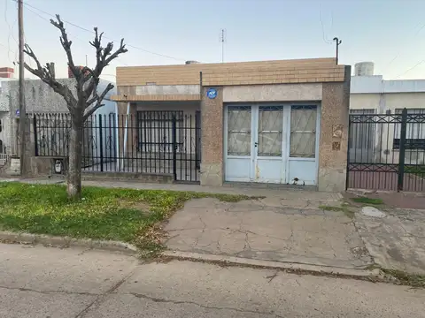 Malvinas Argentinas 100