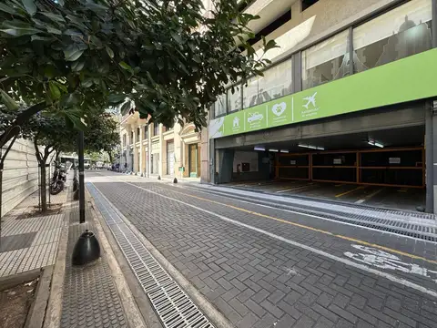 Marcelo T. de Alvear y Maipu - Cochera fija - Venta - Retiro