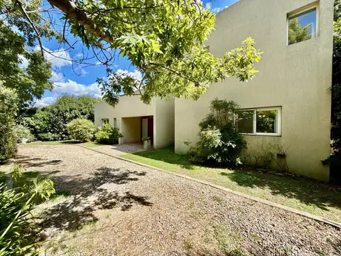 Casa en Venta en San Francisco, USD 300.000