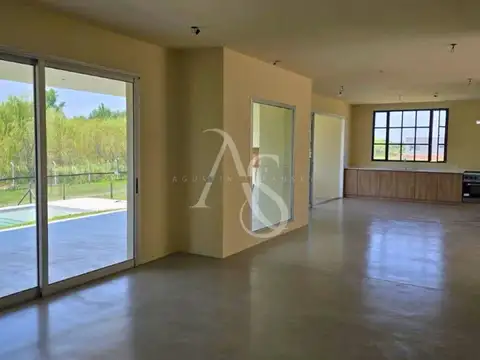 Casa en Venta en El Naudir, USD 248.000