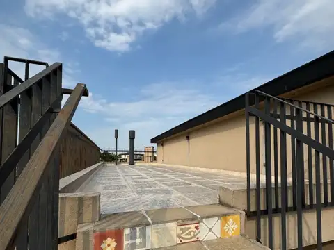 Casa en una Sola Planta al Agua - Ceibos, Puertos