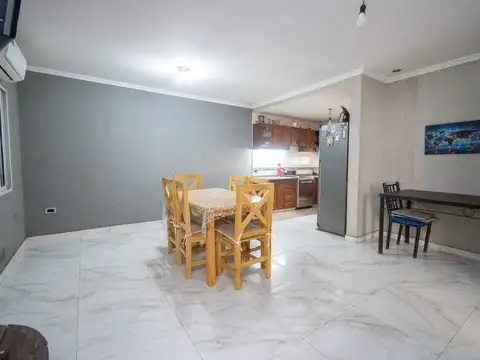 CASA MAS LOCAL - EN VENTA - DON BOSCO - SANTA FE