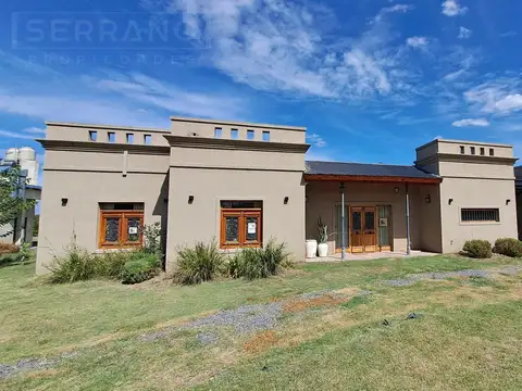 LDO Venta Casa 4 amb Pileta Cuarto exterior Lote 1875m2 El Remanso, Exaltacion de la Cruz