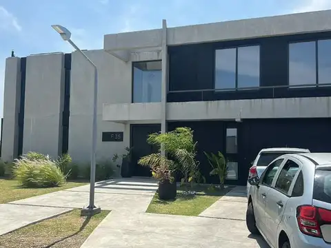 Casa en venta tipo minimalista en Greenville Polo & Resort, Oportunidad 