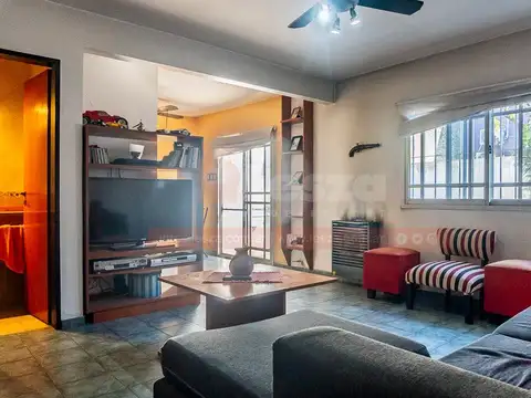 Depto Tipo Casa en Venta de 2 dormitorios