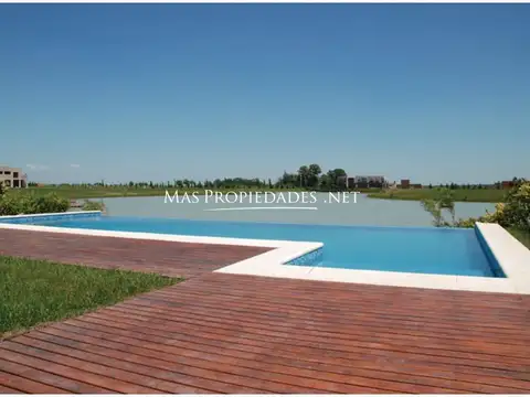 Venta Terreno / Lote a la laguna en La Faustina