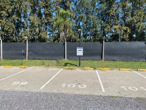 Deán Funes 1600