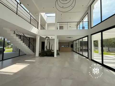 Casa en Venta al Oeste