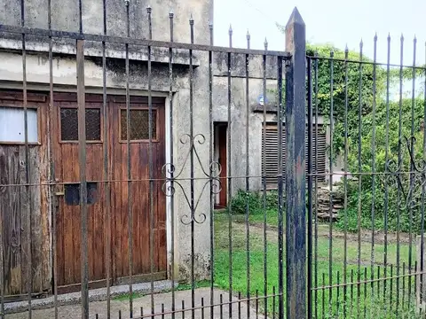 OPORTUNIDAD CASA A RECICLAR