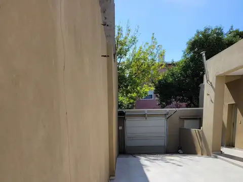 Depto Tipo Casa en Alquiler en Villa Lugano, $ 640.000