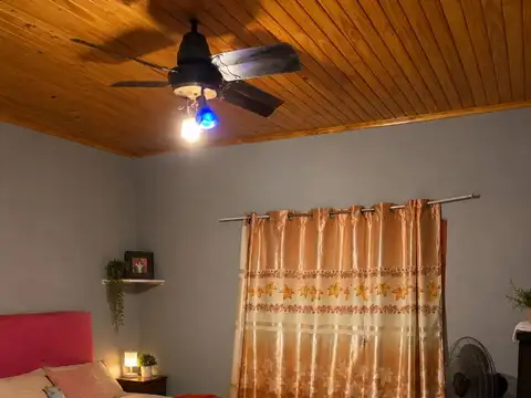 Casa en Matheu DOBLE LOTE+3 MONOAMBIENTES (Renta).