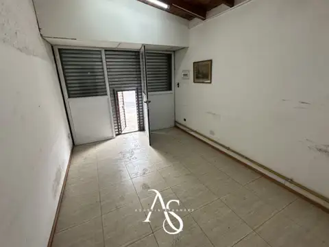 Oficina en Alquiler en Jose Clemente Paz, $ 450.000