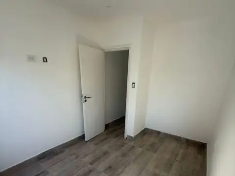 Depto Tipo Casa en Venta de 2 ambientes