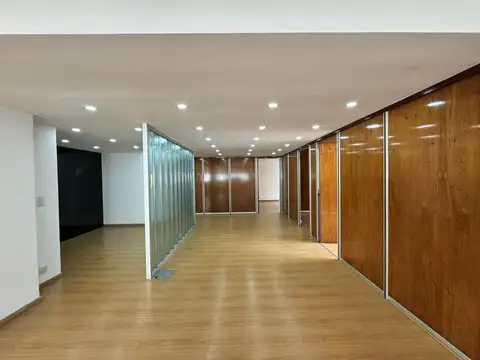 VENTA OFICINA en Microcentro
