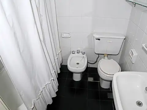 Departamento en Alquiler en Barrio Norte, $ 590.000