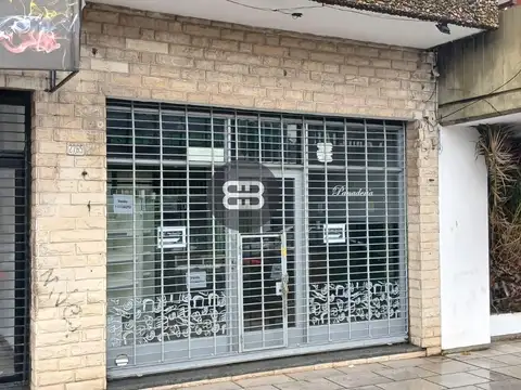 ALQ LOCAL DE 42MT2 LUMINOSO