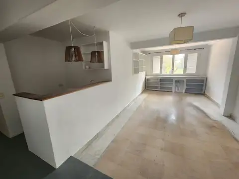 Hindú Club Don Torcuato - Alquiler 2 ambientes de 63 m2. 1° piso. Vista abierta al parque