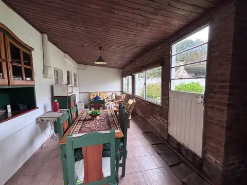 PH EN VENTA EN PERGAMINO CON PATIO