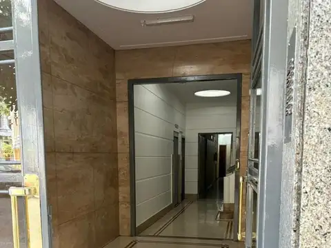 Virrey Cevallos 385 y Avenida Belgrano