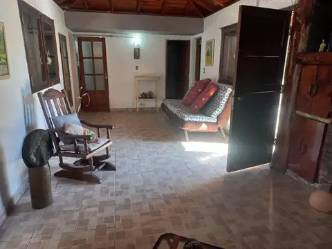 Oficina en Venta con 3 cocheras