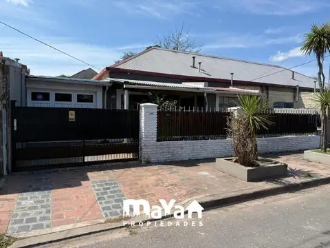 CASA EN VENTA - CAMPANA