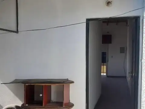 Departamento en Alquiler en Isidro Casanova, $ 390.000