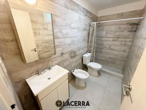 Departamento en Alquiler en Villa Ballester, $ 750.000