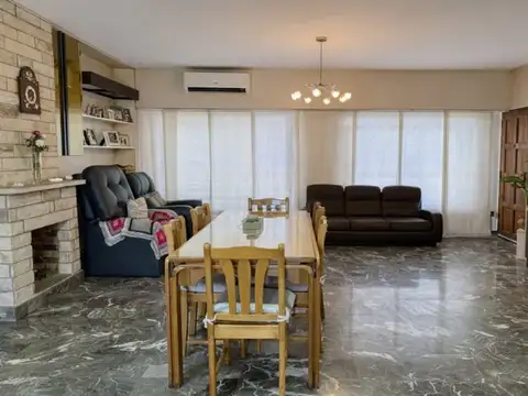 Casa en Venta en Ramos Mejia Norte, USD 297.900