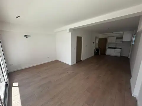 VENTA - MONOAMBIENTE DIVISIBLE CON BALCÓN - ALMAGRO