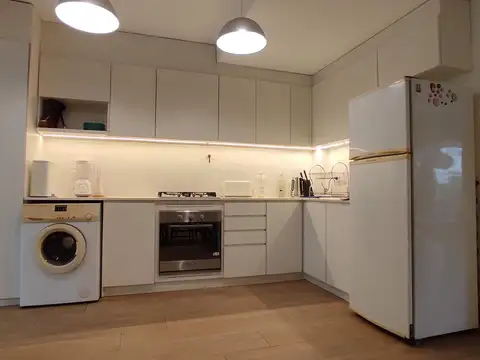 Depto Tipo Casa en Alquiler Temporal con 1 cocheras