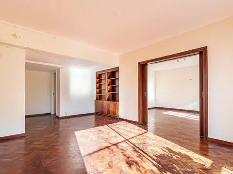 Departamento en Venta de 4 dormitorios