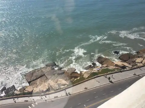 Departamento 6 ambientes con 2 baños