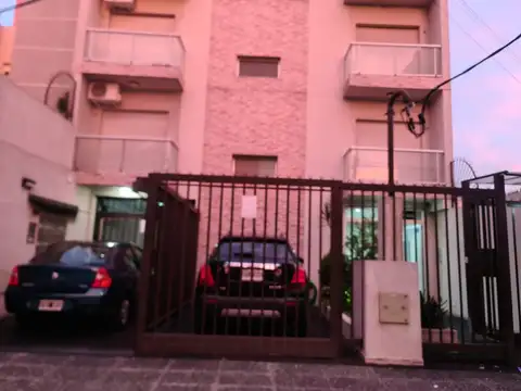 Alquiler 2 AMBIENTES en MORON CENTRO!