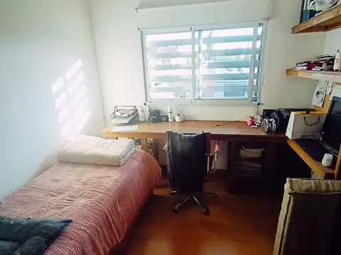 Casa 6 ambientes con 3 baños