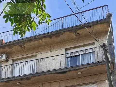 VENTA - Departamento 2 ambientes en Beccar con terraza