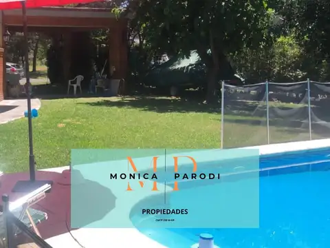 Casa en Venta con 2 cocheras