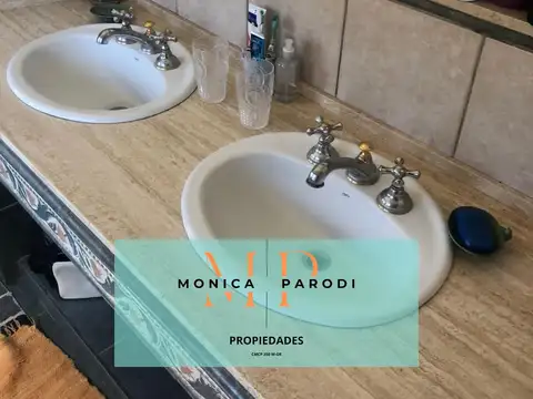 Casa Monoambiente con 4 baños