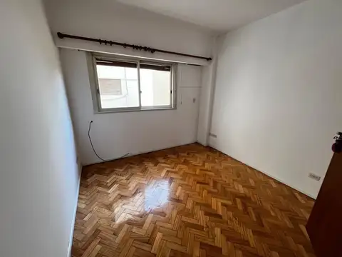 Imperdible 4 ambientes con balcón en Colegiales