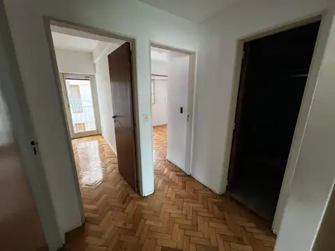 Departamento 4 ambientes con 2 baños