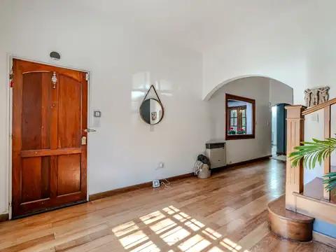 Vallejos 4300
