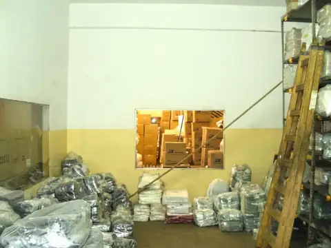 Galpon en Venta 10  mts Frente