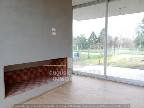 Casa en Venta en Countries y Barrios Cerrados en Berazategui, USD 245.000