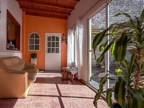 Depto Tipo Casa en Venta de 4 ambientes