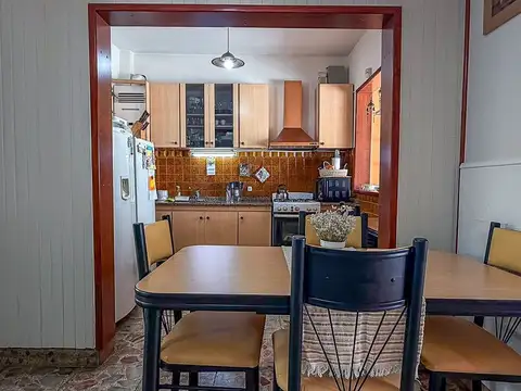 Depto Tipo Casa 4 ambientes con 1 baño