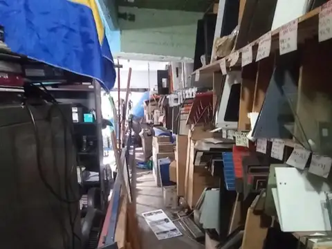 Local en Venta 50 años