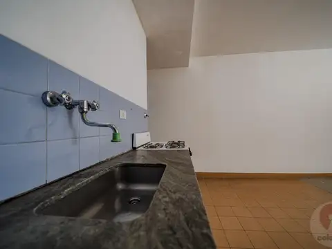 Departamento de 1 ambiente amplio y luminoso en venta en Sáenz Peña